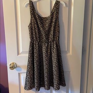 ❗️SALE❗️Cute Back Bow Dress